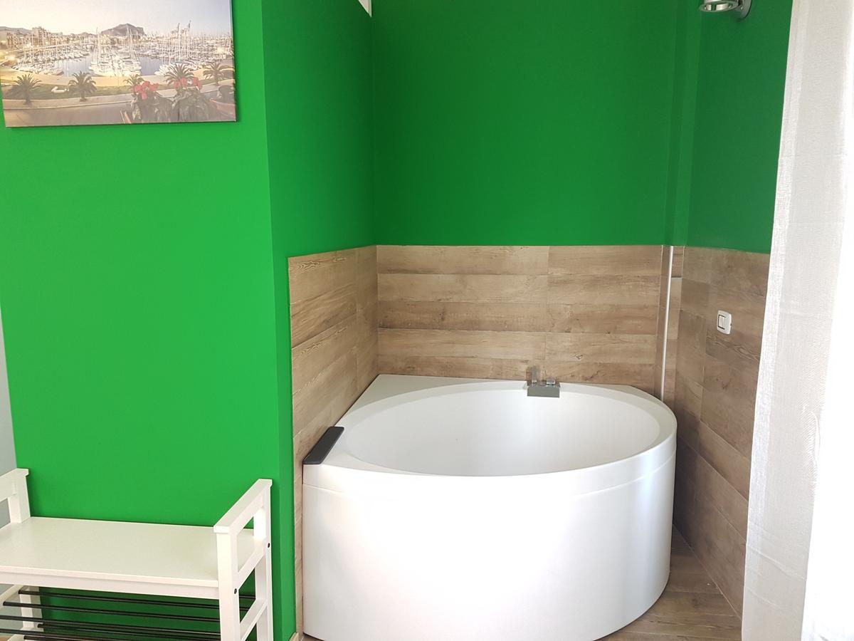 Maqueda Home ปาแลร์โม ภายนอก รูปภาพ